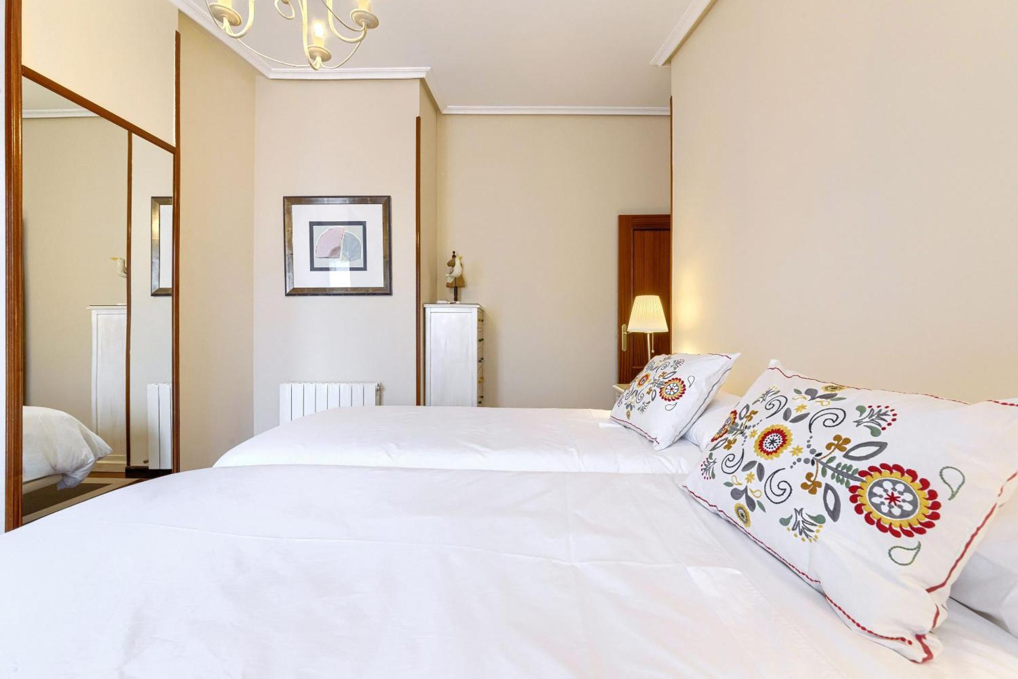 Atico Con 2 Terrazas De 25 M Cada Appartement Gorliz