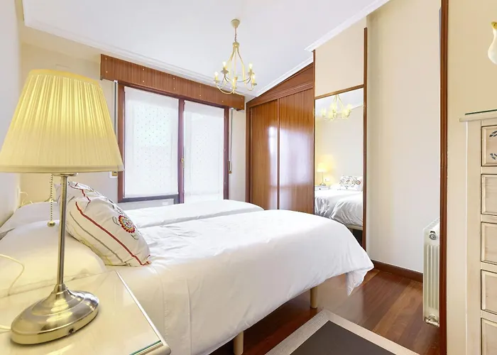 Ático con 2 terrazas, 25m2 cada una By urban hosts